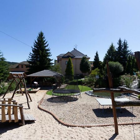 Apartmany Pemi Potštejn Екстериор снимка