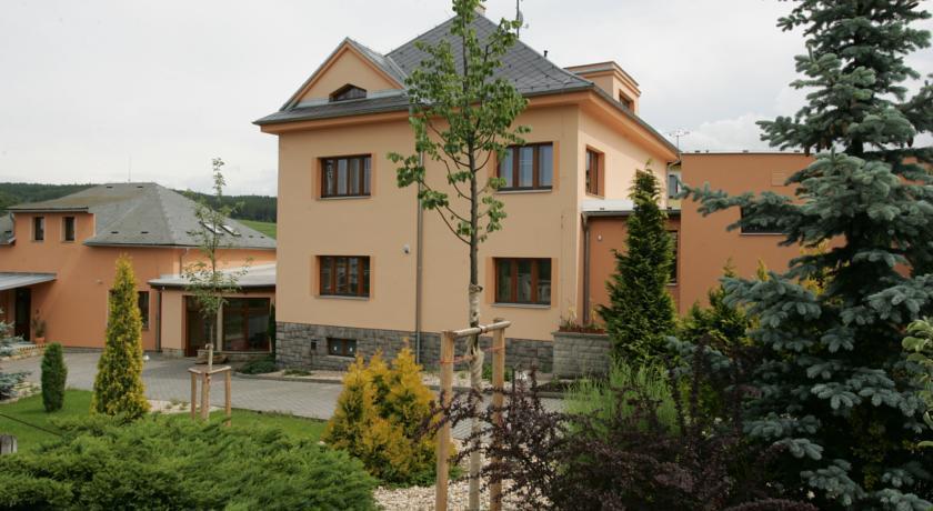 Apartmany Pemi Potštejn Екстериор снимка